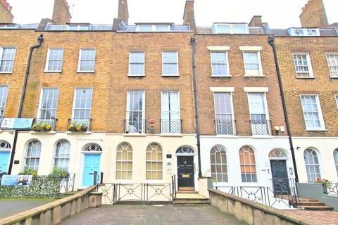 Office to rent - City Road, London EC1V 1LJ