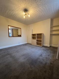 2 bedroom apartment to rent, Russell Street, Reading, RG1