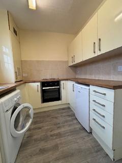 2 bedroom apartment to rent, Russell Street, Reading, RG1