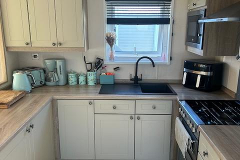 undefined, Porth, Newquay TR8