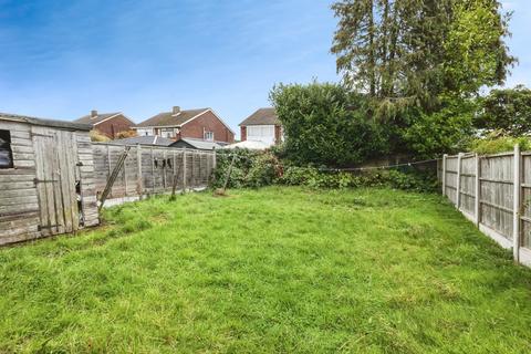 4 bedroom semi-detached house for sale, Meadow Road, Halesowen