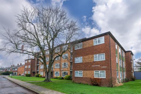 2 bedroom flat for sale, High Road, London N20