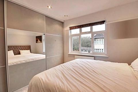 3 bedroom semi-detached house for sale, Hill Crest, Potters Bar