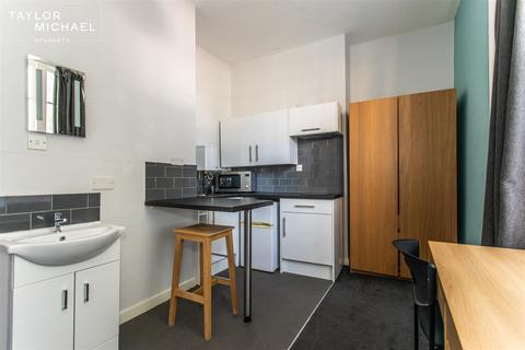 1 bedroom in a house share to rent, Dorset Gardens, Brighton