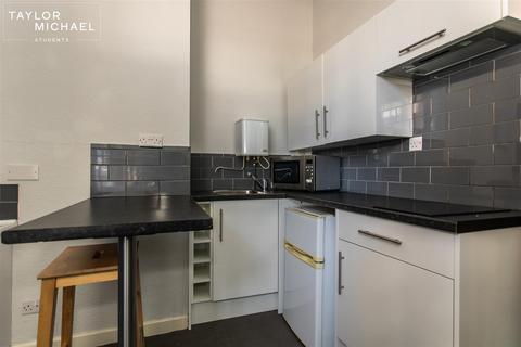 1 bedroom in a house share to rent, Dorset Gardens, Brighton