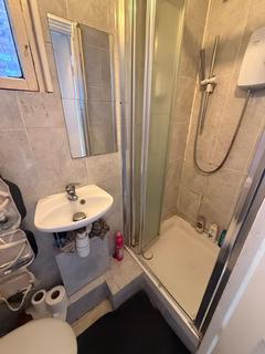 1 bedroom flat to rent, Uxbridge Road, London W5