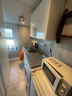 1 bedroom flat to rent, Uxbridge Road, London W5