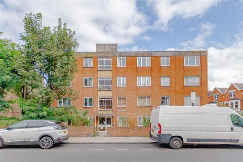 undefined, Jubet Court, Green Lanes, N16
