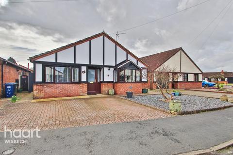 3 bedroom detached bungalow for sale, Maysfield Drive, Leverington