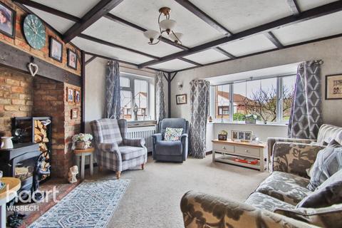 3 bedroom detached bungalow for sale, Maysfield Drive, Leverington