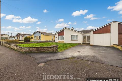 3 bedroom detached bungalow for sale, Maes-Y-Coed, Cardigan, SA43