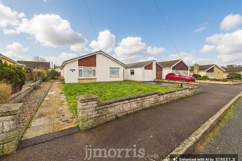 3 bedroom detached bungalow for sale, Maes-Y-Coed, Cardigan, SA43