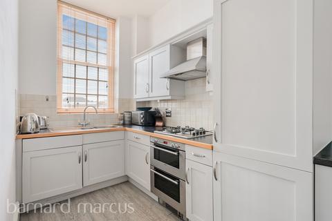 1 bedroom flat for sale, Horton Crescent, Epsom