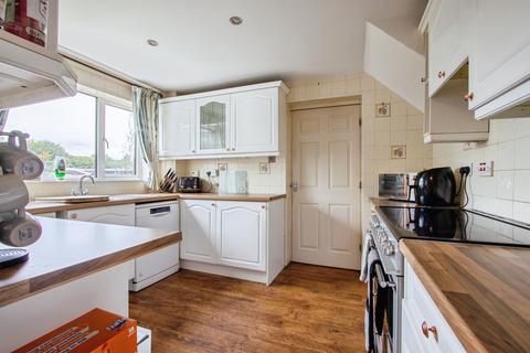 4 bedroom detached house for sale, Sandgate Drive, Kippax, Leeds