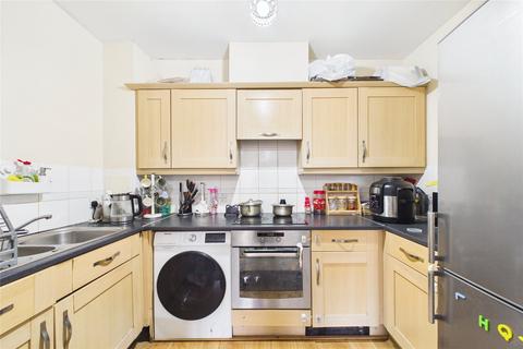 2 bedroom apartment for sale, Kelvin Gate, Bracknell, Berkshire, RG12