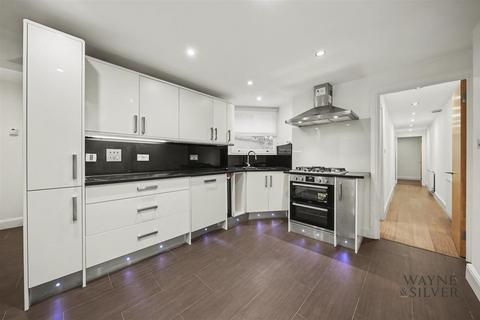 2 bedroom apartment to rent, Cosway Street, London, NW1