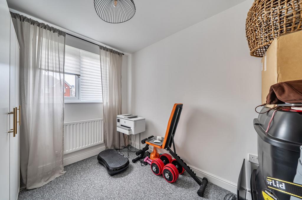 Apartment in Staffordshire - More