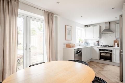 3 bedroom terraced house for sale, Vale Road, Haywards Heath