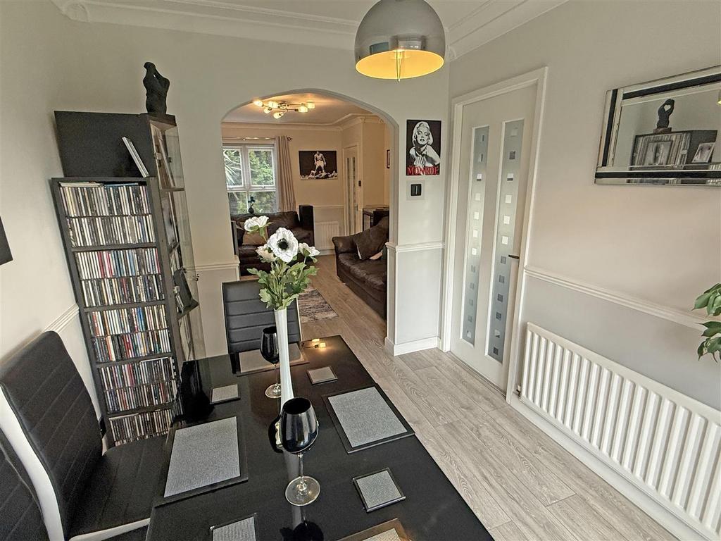 Dining room.jpg