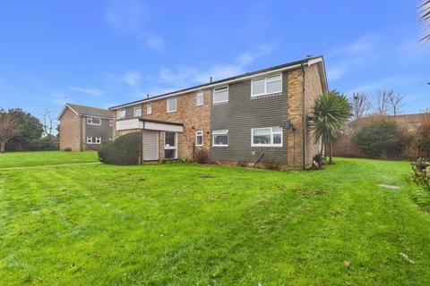 2 bedroom flat for sale, Russell Court, Bridge Close, Lancing, BN15 8BP
