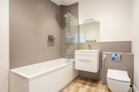 2 bedroom flat to rent, 8 Brunswick Terrace, Hove, BN3