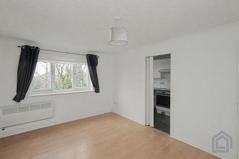 undefined, Purfleet RM19