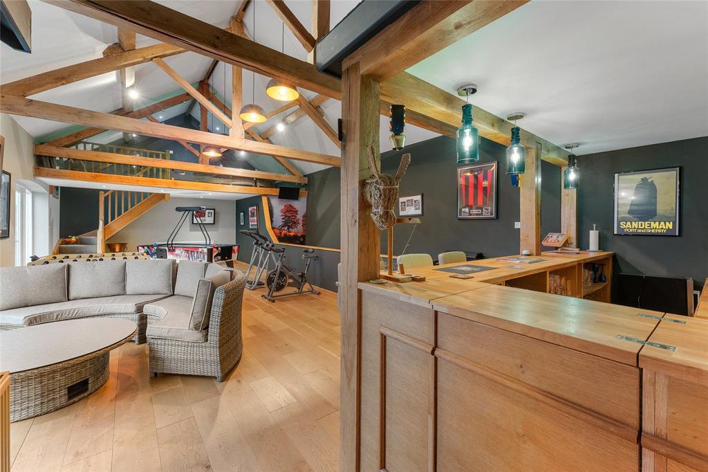 Games Room/Bar