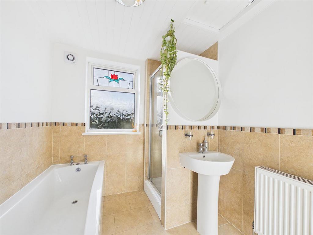 Bath 2.jpg