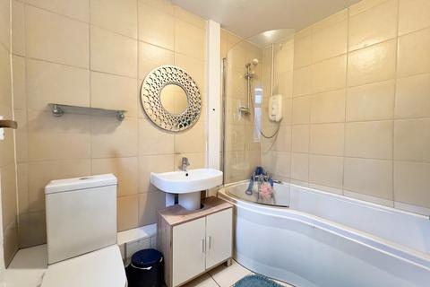2 bedroom terraced house for sale, Gilchrist Avenue, Corby, NN17