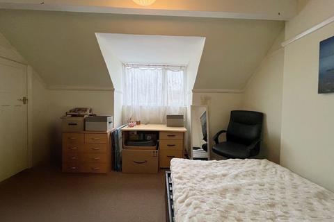 2 bedroom terraced house for sale, Gilchrist Avenue, Corby, NN17
