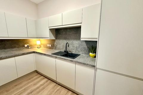 2 bedroom flat to rent, Cowan Street, Hillhead, Glasgow, G12