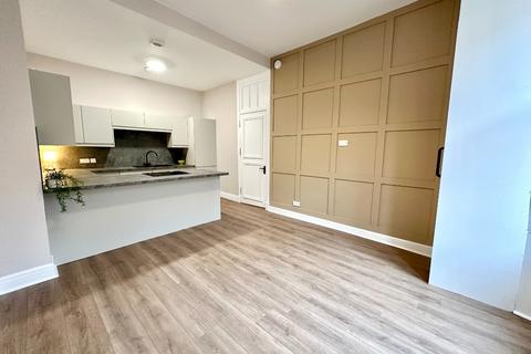 2 bedroom flat to rent, Cowan Street, Hillhead, Glasgow, G12