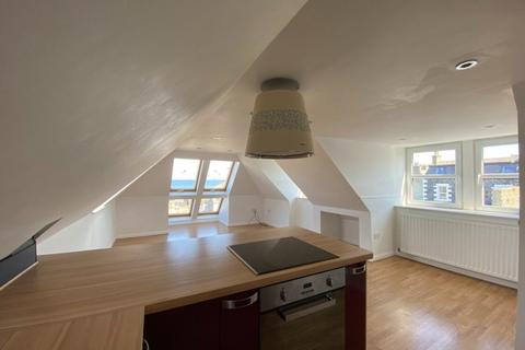 4 bedroom maisonette to rent, Market Street, Macduff, Aberdeenshire, AB44