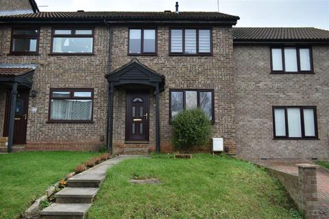 3 bedroom terraced house to rent, Kiln Close, Bristol BS15