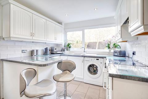 4 bedroom detached house to rent, Greenstead, Sawbridgeworth, CM21