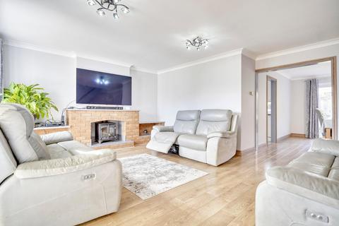 4 bedroom detached house to rent, Greenstead, Sawbridgeworth, CM21