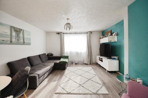 Linnet Way, Purfleet-on-Thames, RM19