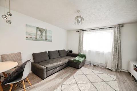 undefined, Linnet Way, Purfleet-on-Thames, RM19