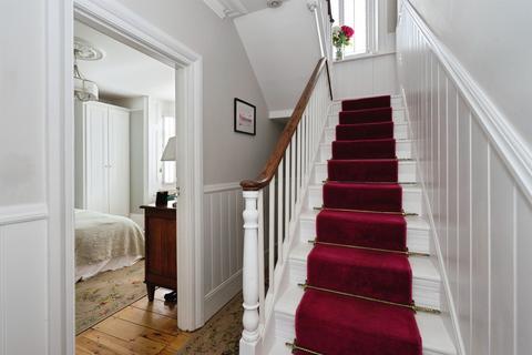 3 bedroom character property for sale, New Road, Shoreham-By-Sea