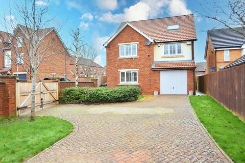 Redfearn Mews (off Leadhall Lane), Harrogate