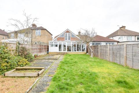4 bedroom chalet for sale, Royston Road, Maidstone ME15