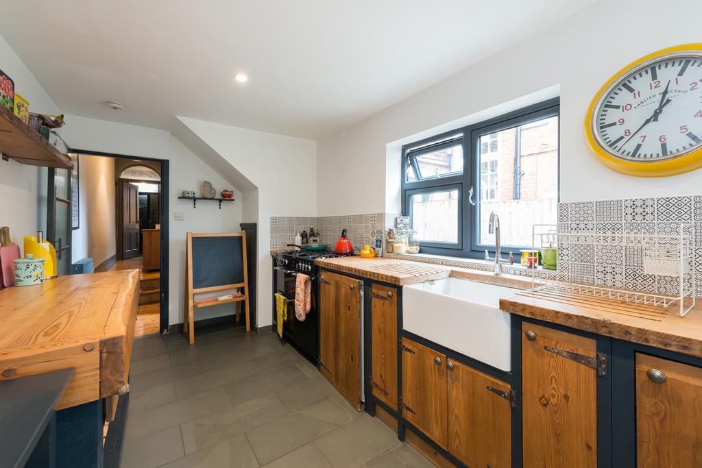 Kitchen / Breakfast Room
