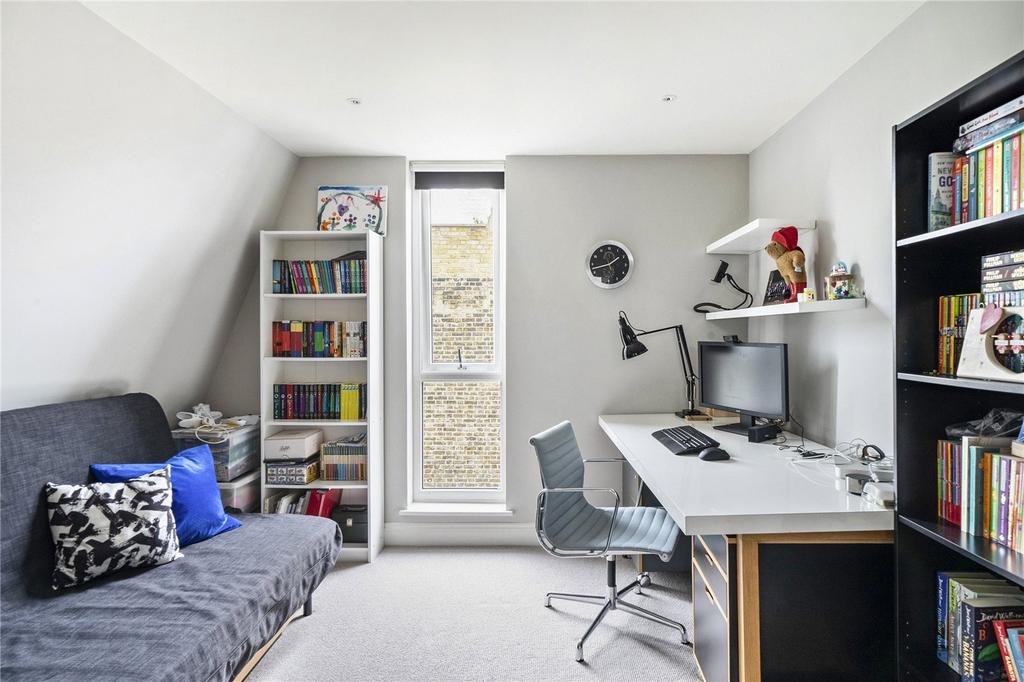 Bedroom/Study