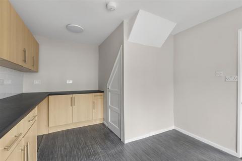 3 bedroom terraced house for sale, Gordon Street, Ilkley LS29