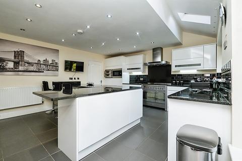 6 bedroom detached house for sale, Newton Road, Great Barr, Birmingham