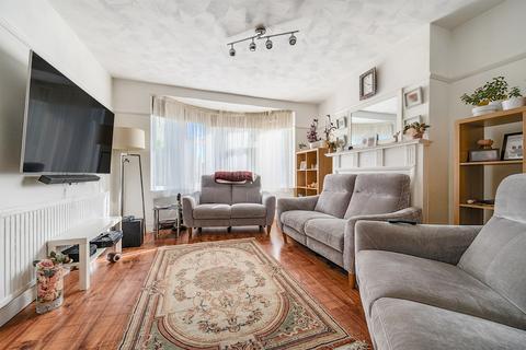 4 bedroom semi-detached house for sale, Brodie Road, Enfield