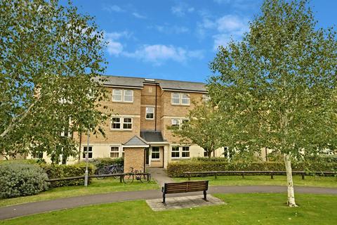 3 bedroom flat to rent, Venneit Close, Roger Dudman Way, Oxford