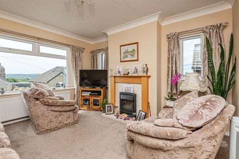 3 bedroom semi-detached bungalow for sale, West Lodge Crescent, Ainley Top, Huddersfield