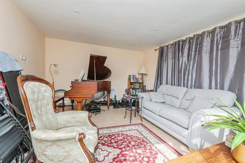 3 bedroom semi-detached bungalow for sale, West Lodge Crescent, Ainley Top, Huddersfield