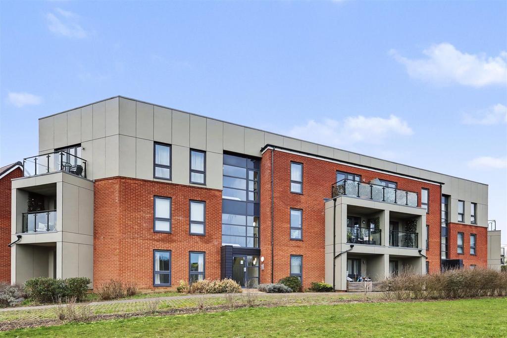 Blackthorn Dr 2.JPG